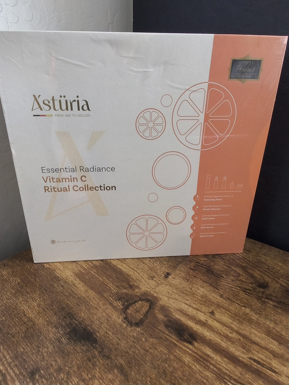 Essential Radiance Vitamin C Ritual Collection - White & Orange